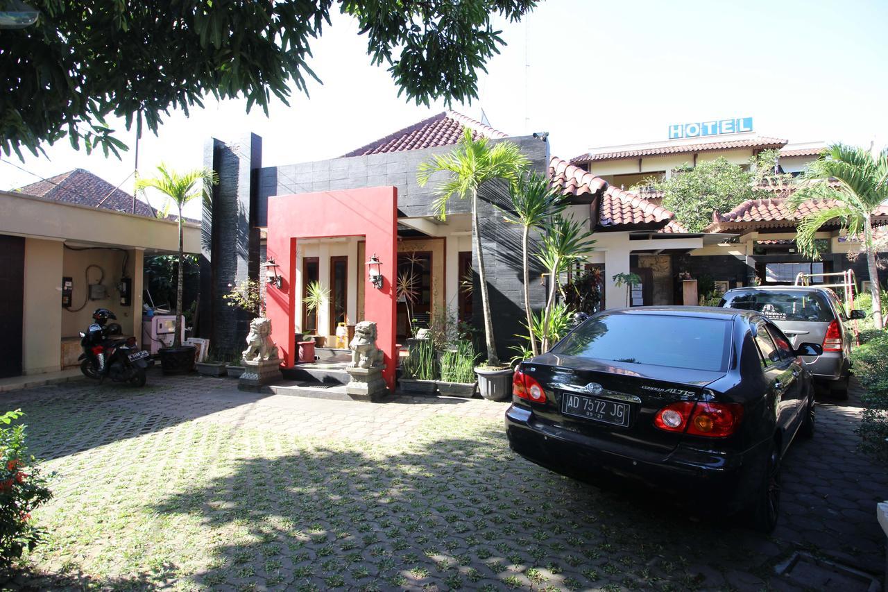 Reddoorz Plus Near Tugu Jogja 2 Yogyakarta Exterior foto
